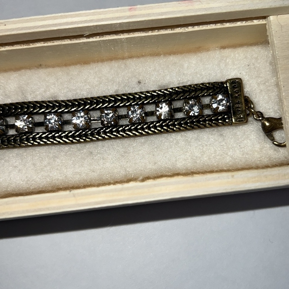 Gorgeous Vintage Bracelet - Picture 4 of 7